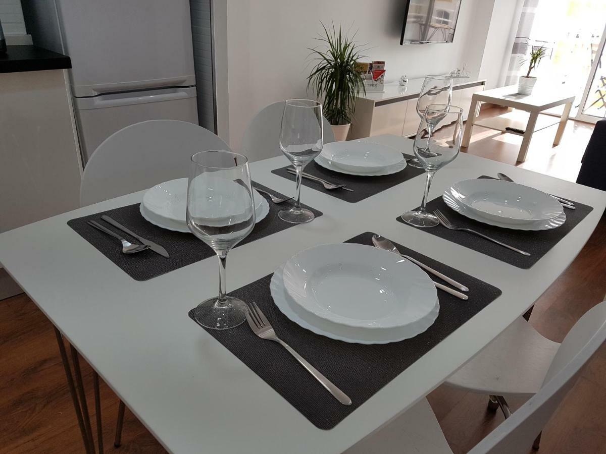 Aries Flat Apartment Benalmadena Bagian luar foto