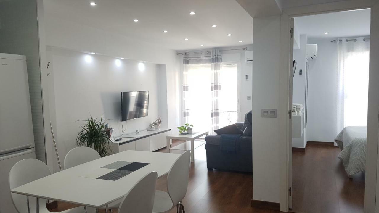 Aries Flat Apartment Benalmadena Bagian luar foto